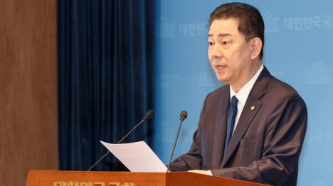 [공천 헌금 논란 김병기...결국 민주당 탈당]기사 의 대표 이미지